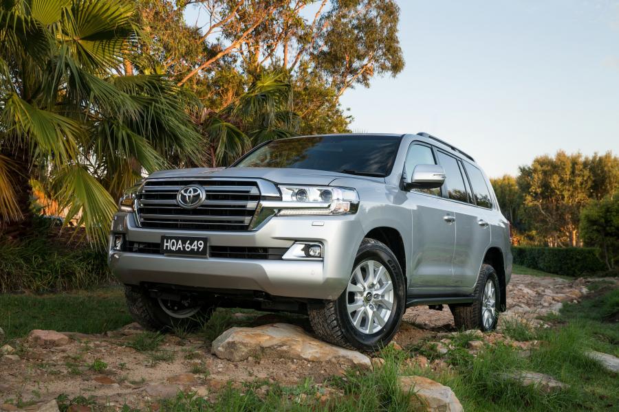  Toyota Land Cruiser 200 VX (UZJ200) 2015 года  (AU) (фото 5 из 11)